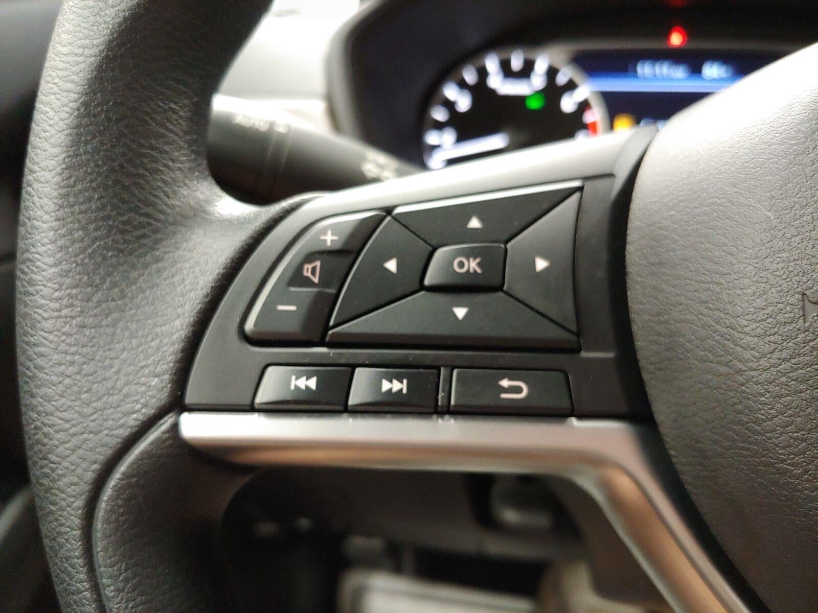 2023 Nissan Altima SV FWD