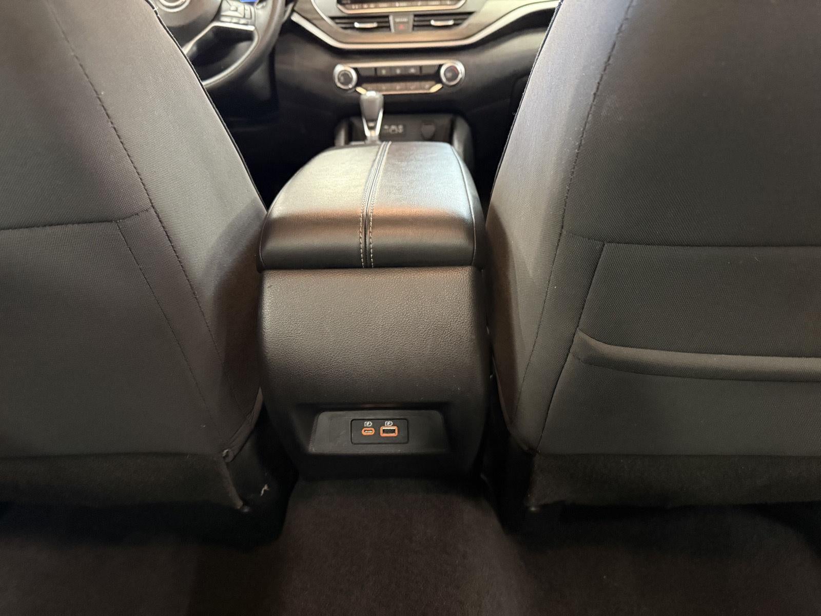 2024 Nissan Altima SV FWD