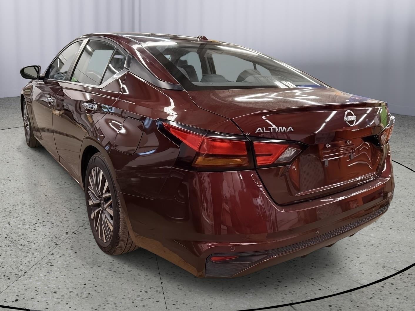 2024 Nissan Altima SV FWD