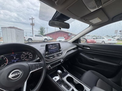 2024 Nissan Altima SV FWD