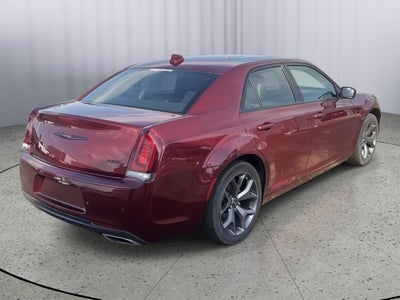 2022 Chrysler 300 S