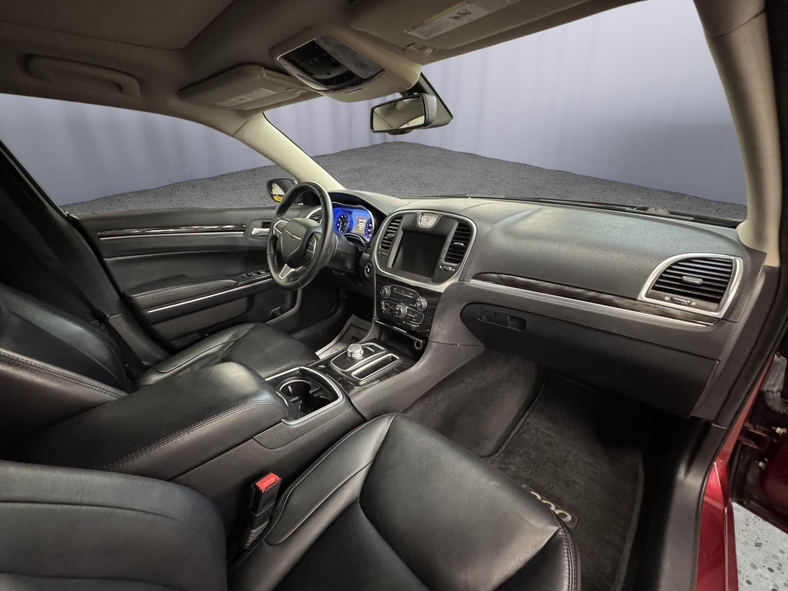 2016 Chrysler 300 Limited