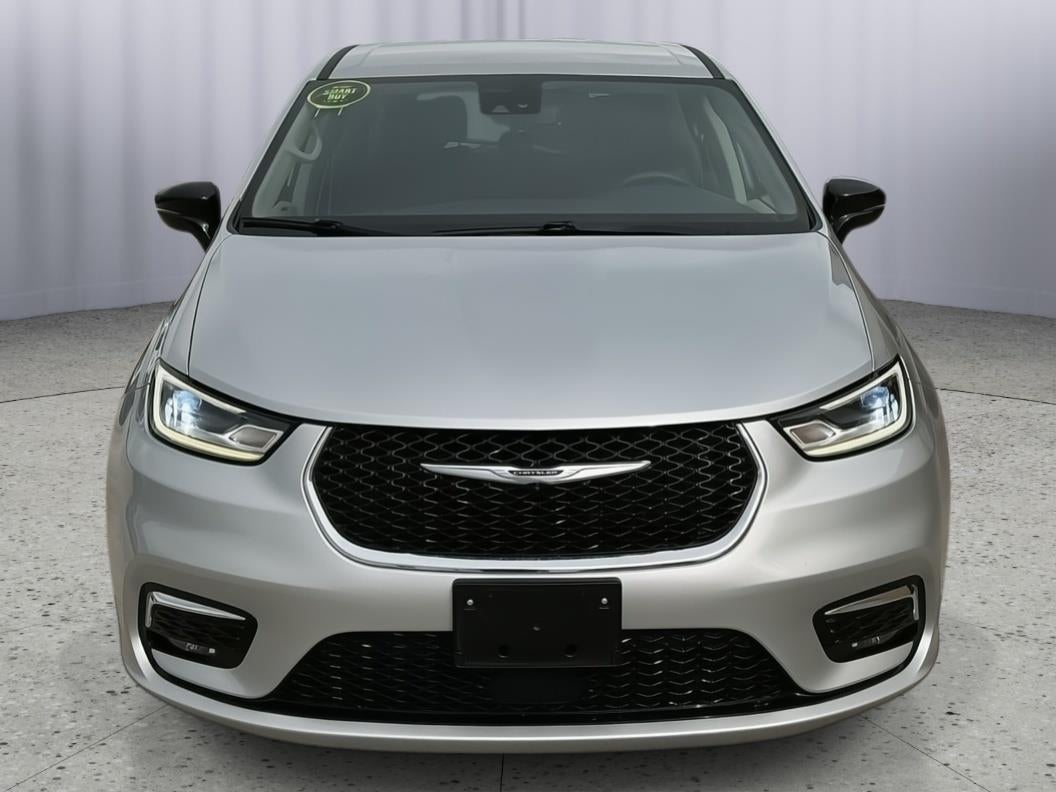 2024 Chrysler Pacifica Select