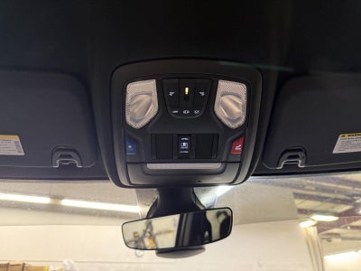 2021 RAM 3500 Tradesman Crew Cab 4x4 8' Box