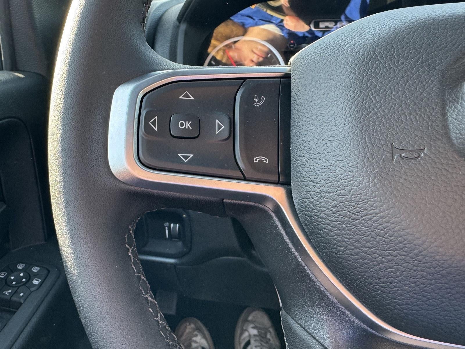 2026 RAM 2500 RAM 2500 BLACK EXPRESS CREW CAB 4X4 6'4' BOX