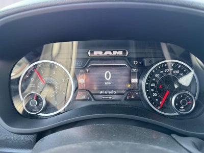 2026 RAM 2500 RAM 2500 BLACK EXPRESS CREW CAB 4X4 6'4' BOX