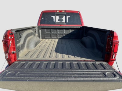 2026 RAM 2500 RAM 2500 BLACK EXPRESS CREW CAB 4X4 6'4' BOX