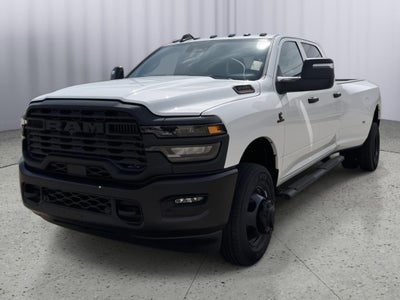 2026 RAM 3500 RAM 3500 TRADESMAN CREW CAB 4X4 8' BOX