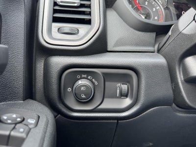2026 RAM 3500 RAM 3500 TRADESMAN CREW CAB 4X4 8' BOX
