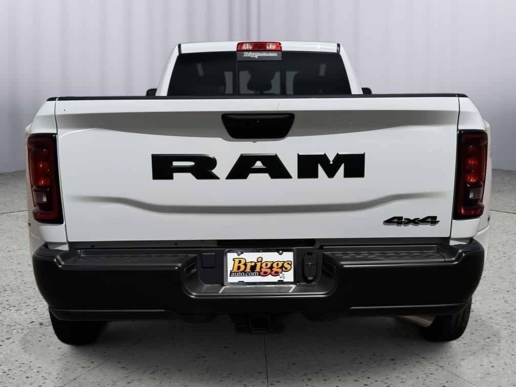 2026 RAM 3500 RAM 3500 TRADESMAN CREW CAB 4X4 8' BOX