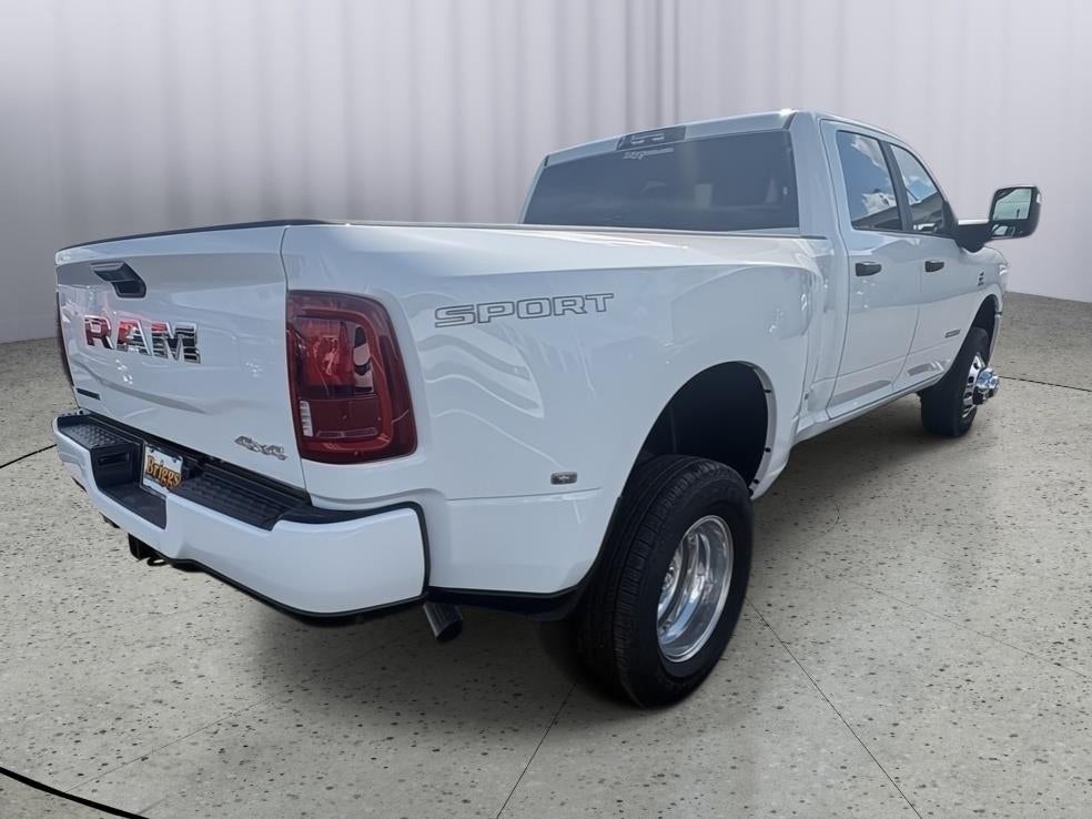 2026 RAM 3500 RAM 3500 BIG HORN CREW CAB 4X4 8' BOX