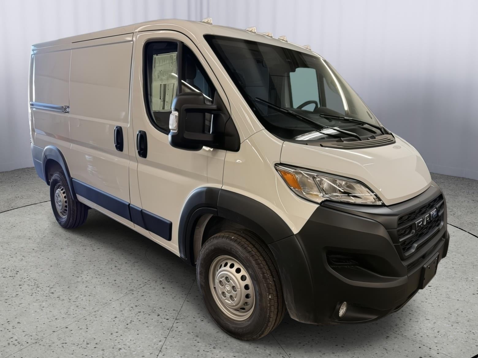 2025 RAM ProMaster 1500 Cargo Van Tradesman Low Roof 118' WB w/Pass Seat