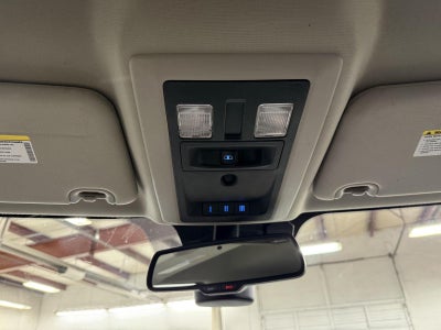 2017 RAM 1500 Big Horn Crew Cab 4x4 5'7' Box