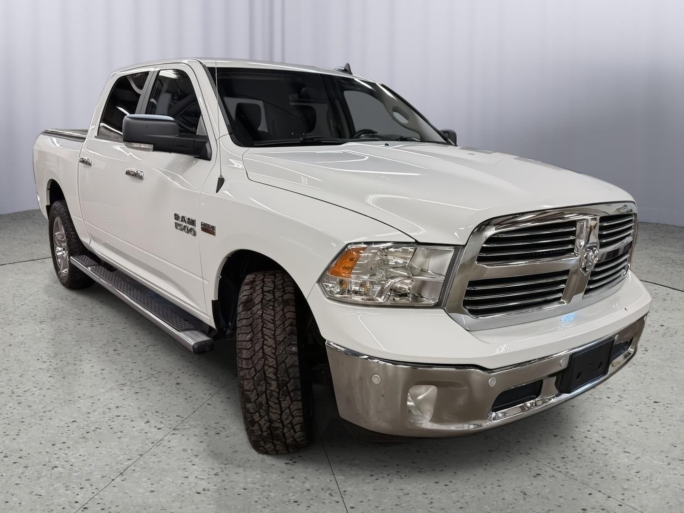 2017 RAM 1500 Big Horn Crew Cab 4x4 5'7' Box