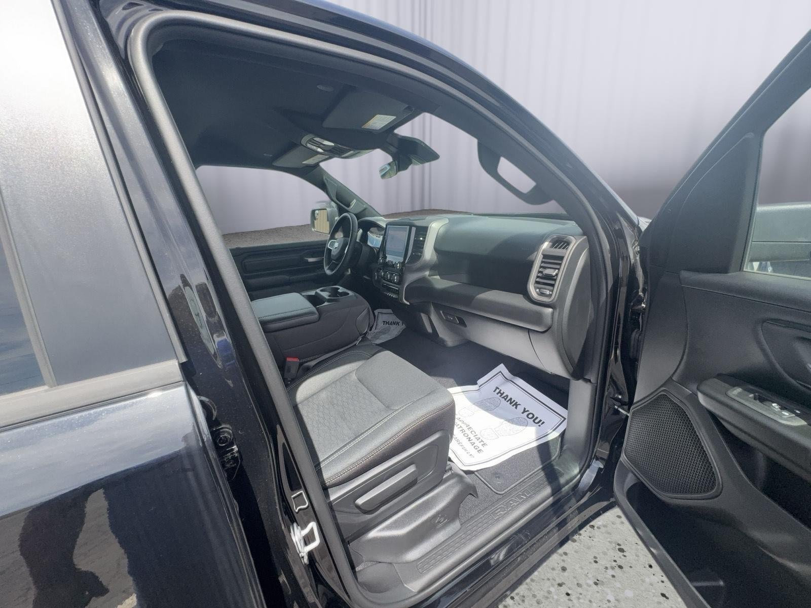 2026 RAM Ram 1500 RAM 1500 TRADESMAN CREW CAB 4X4 5'7' BOX