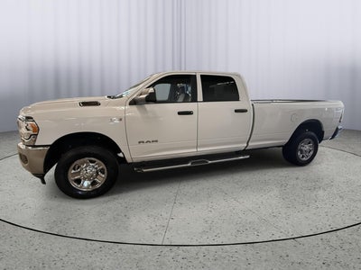 2022 RAM 2500 Tradesman Crew Cab 4x4 8' Box