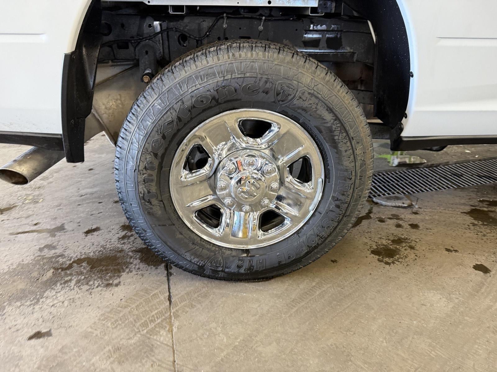 2022 RAM 2500 Tradesman Crew Cab 4x4 8' Box