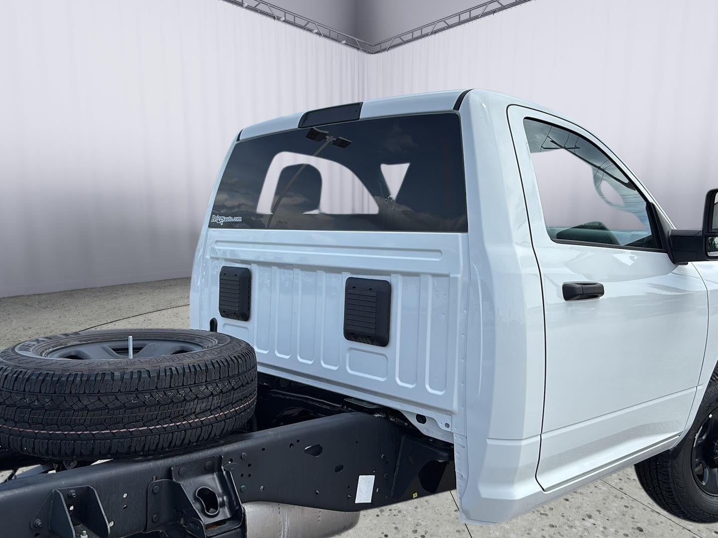 2026 RAM Ram 3500 Chassis Tradesman/Big Horn
