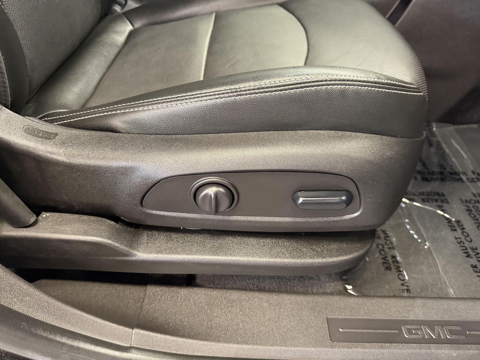 2024 GMC Terrain AWD SLT