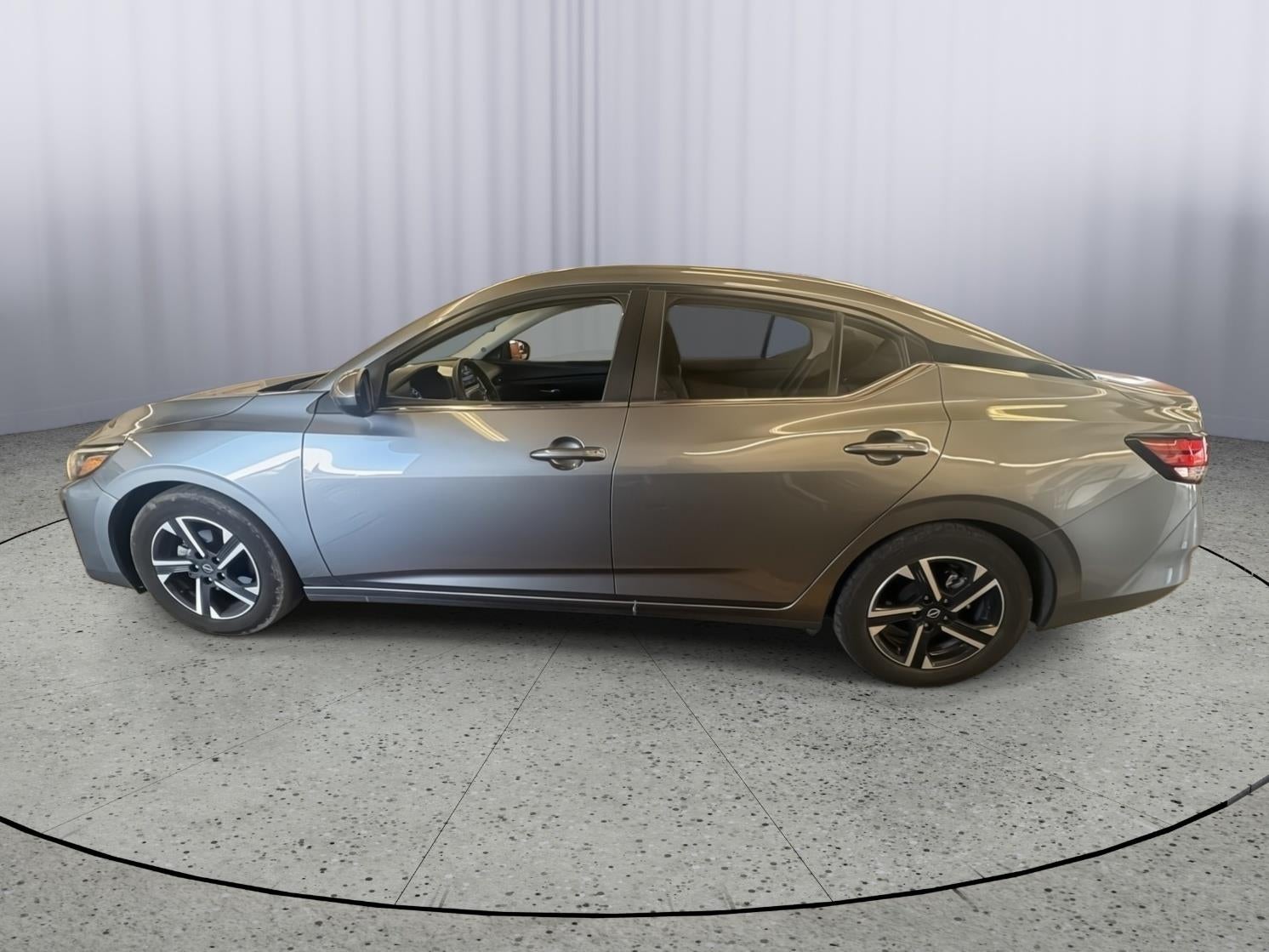 2024 Nissan Sentra SV Xtronic CVT