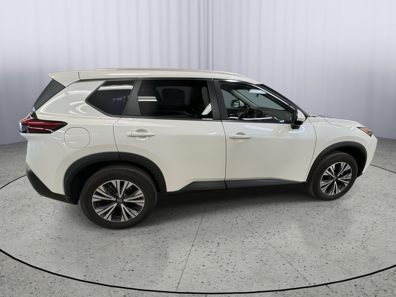 2022 Nissan Rogue SV FWD