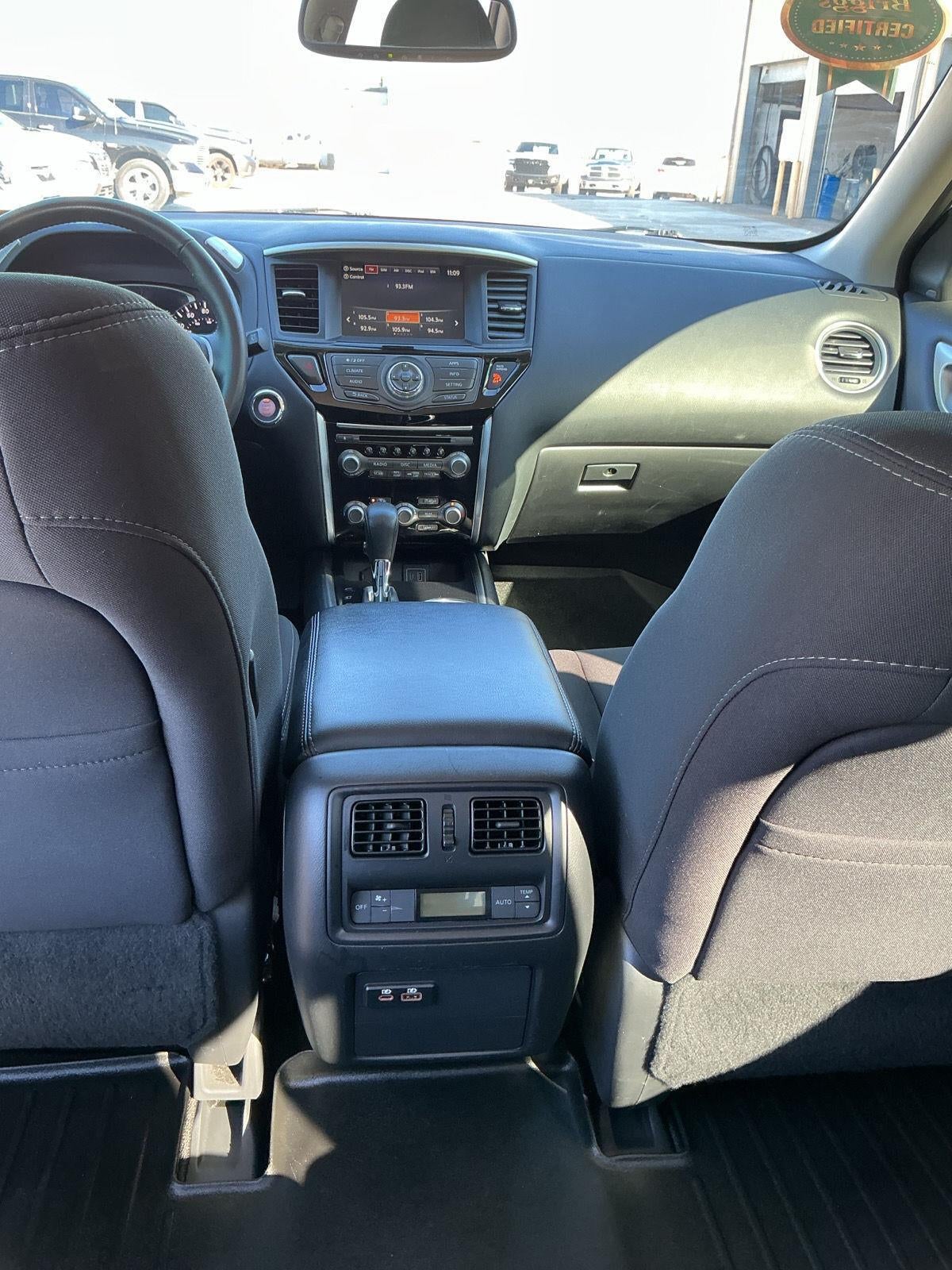 2020 Nissan Pathfinder SV 4WD