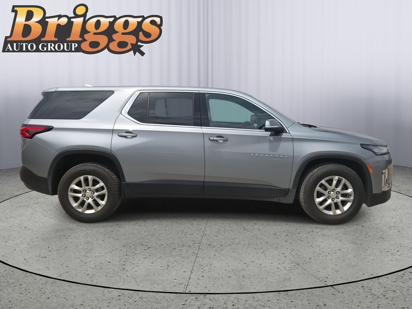 2023 Chevrolet Traverse LS