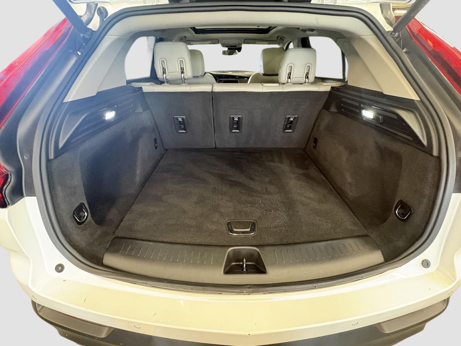 2023 Cadillac Xt4 AWD Luxury