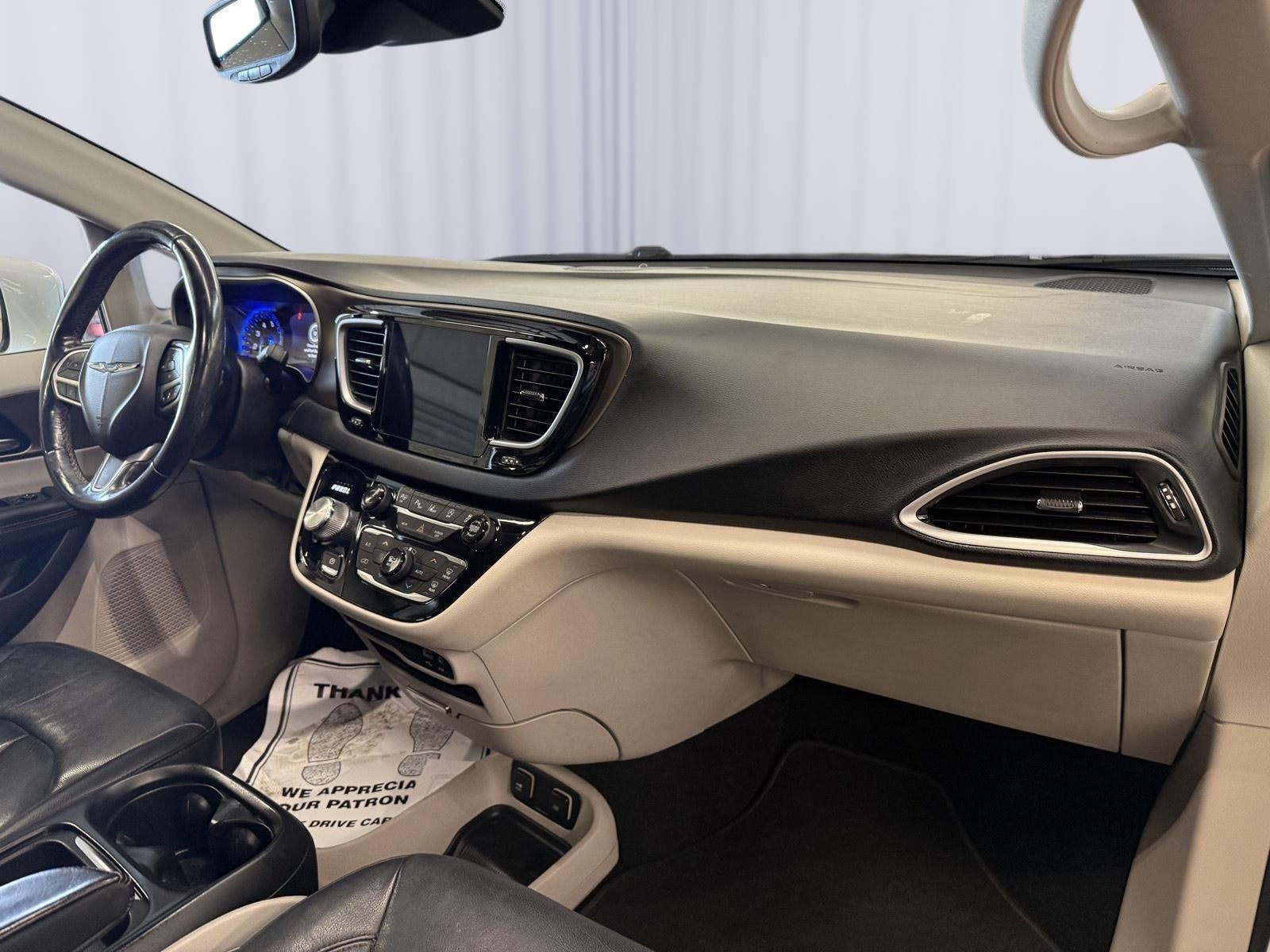 2019 Chrysler Pacifica Touring L