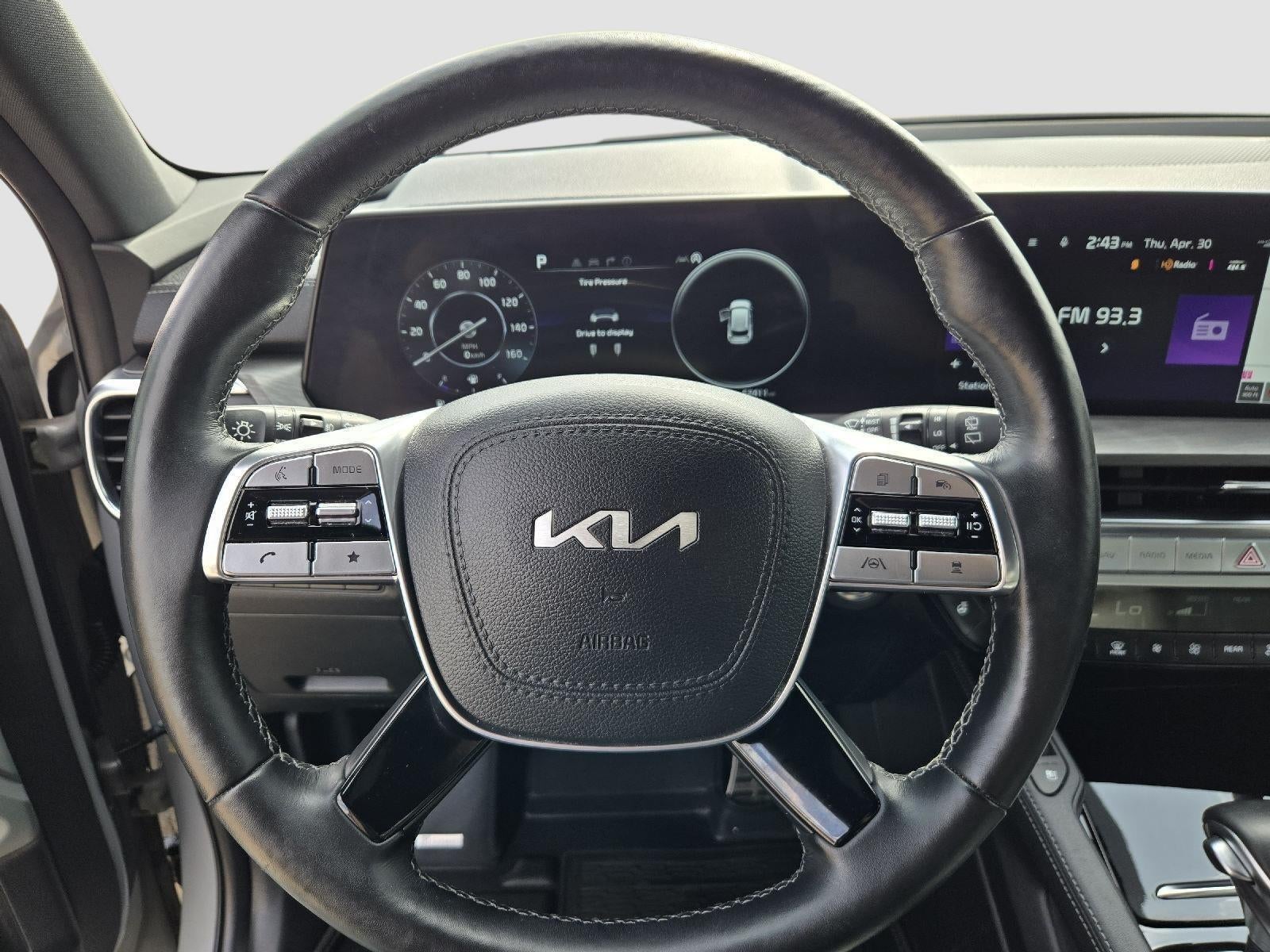 2023 Kia TELLURIDE Base