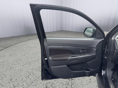 2025 Mitsubishi Outlander Sport S