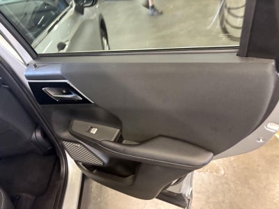 2025 Mitsubishi Outlander ES