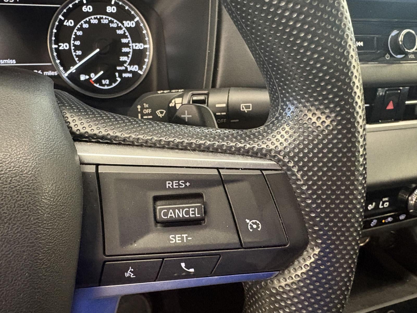 2025 Mitsubishi Outlander ES
