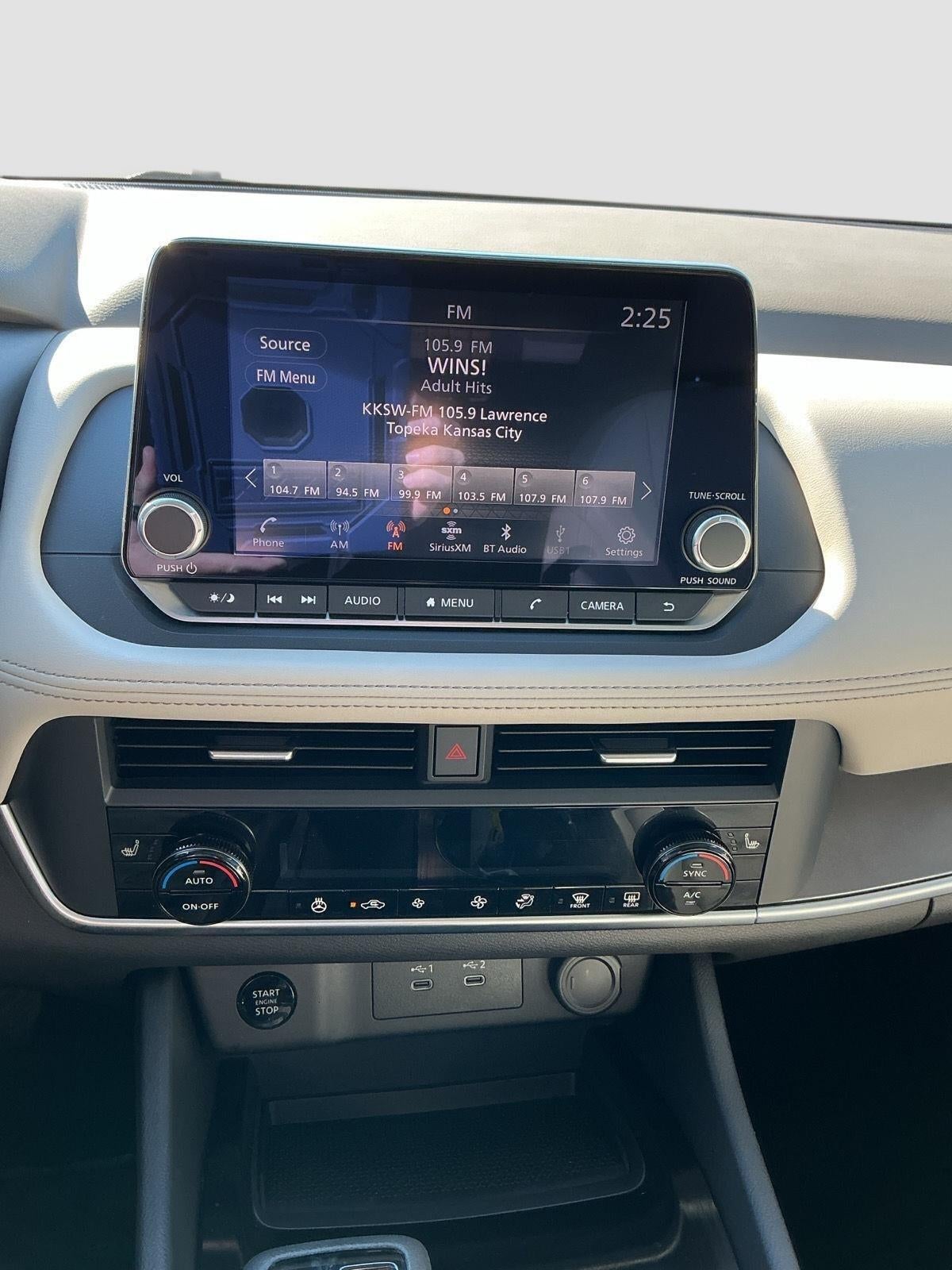 2026 Nissan Rogue SV