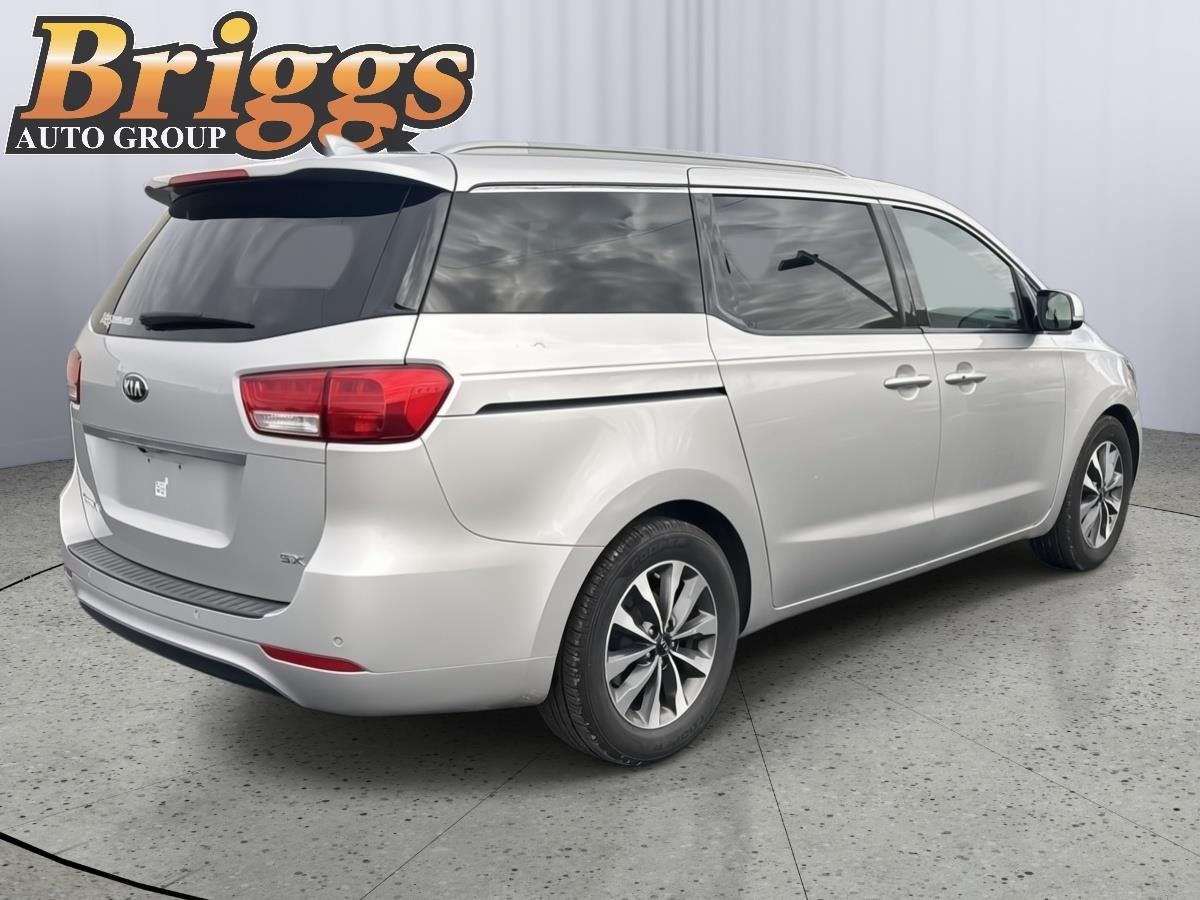 2015 Kia Sedona SX