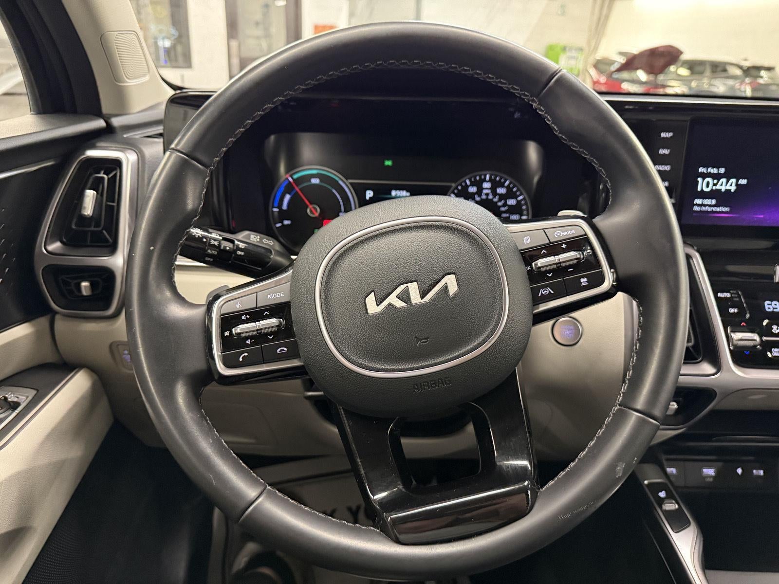 2023 Kia Sorento Hybrid EX