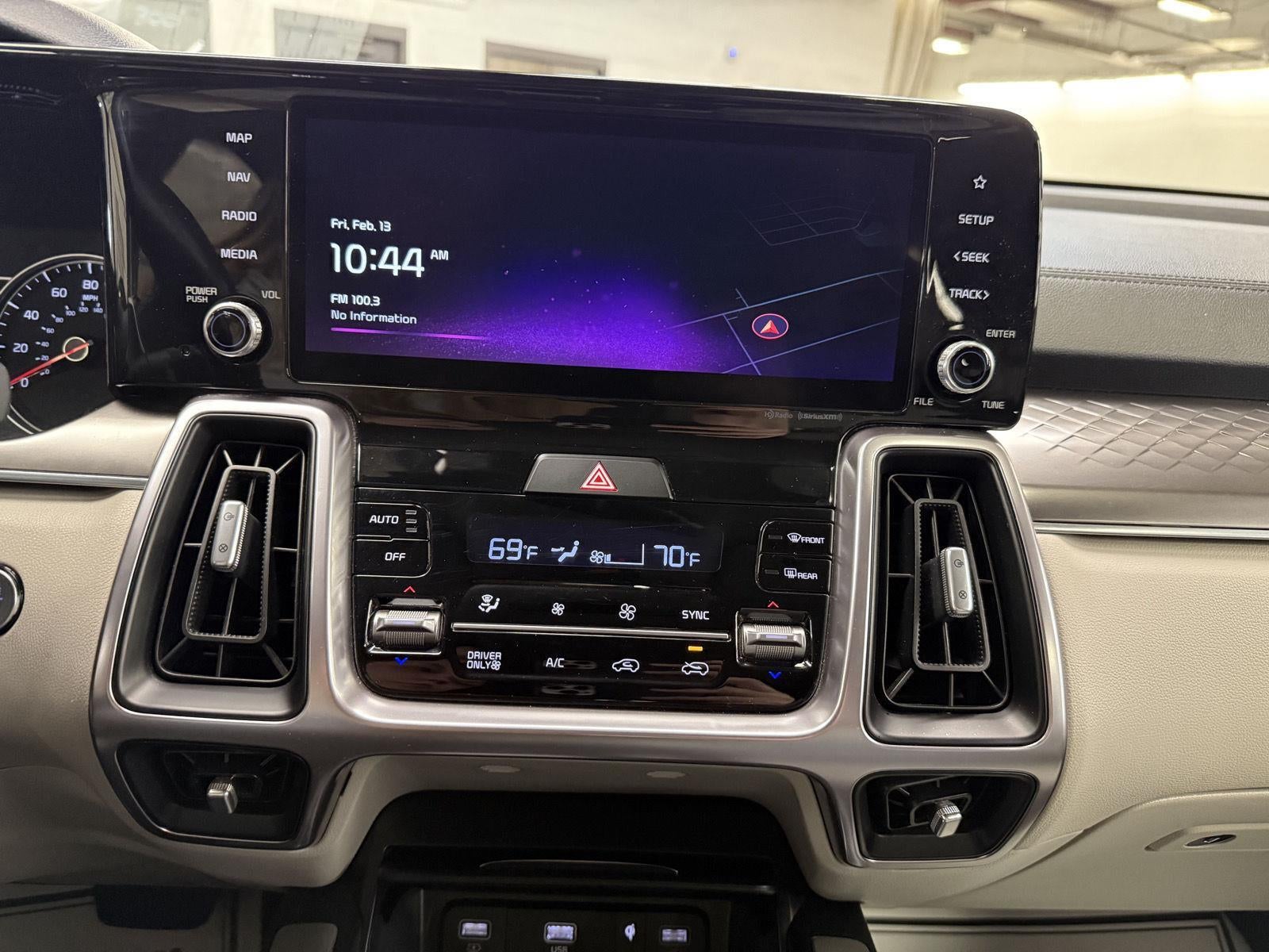 2023 Kia Sorento Hybrid EX