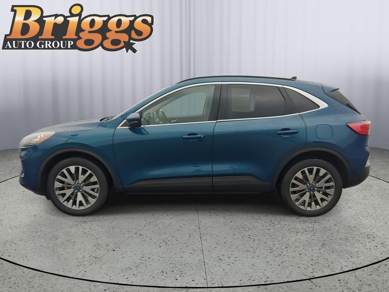 2020 Ford Escape Titanium