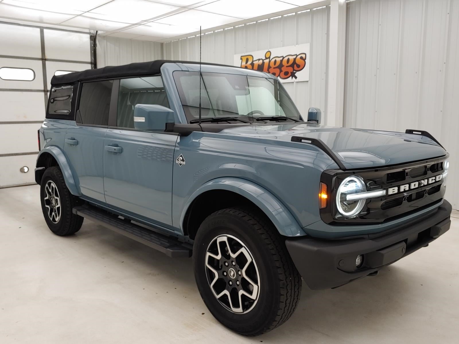 2021 Ford Bronco Outer Banks