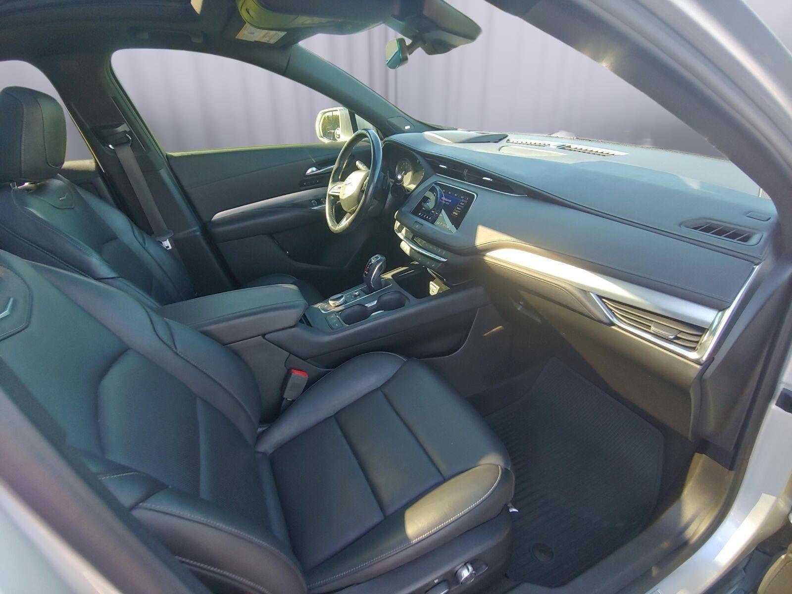 2019 Cadillac XT4 AWD Premium Luxury