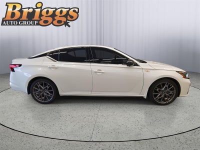 2023 Nissan Altima 2.0 SR