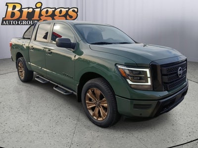 2024 Nissan Titan SV