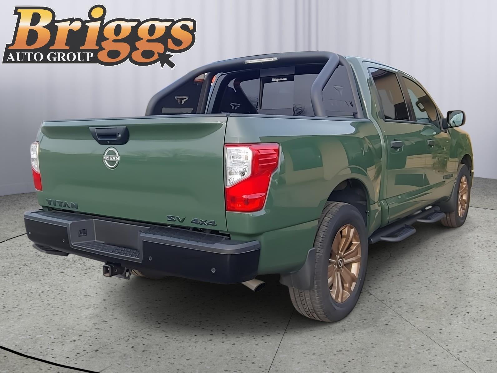 2024 Nissan Titan SV