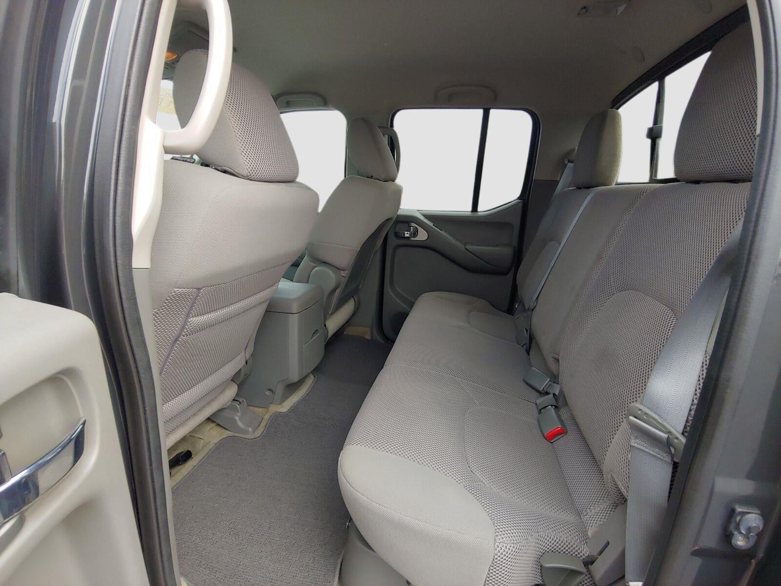 2014 Nissan Frontier SV