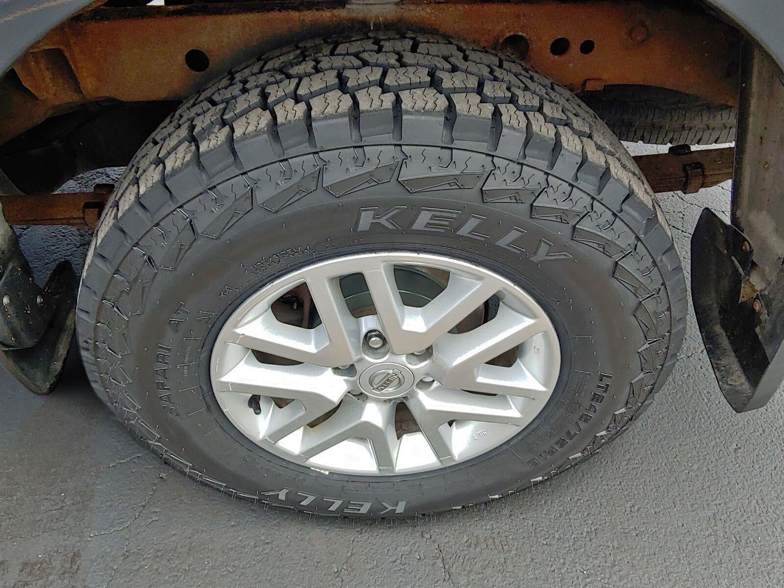 2014 Nissan Frontier SV