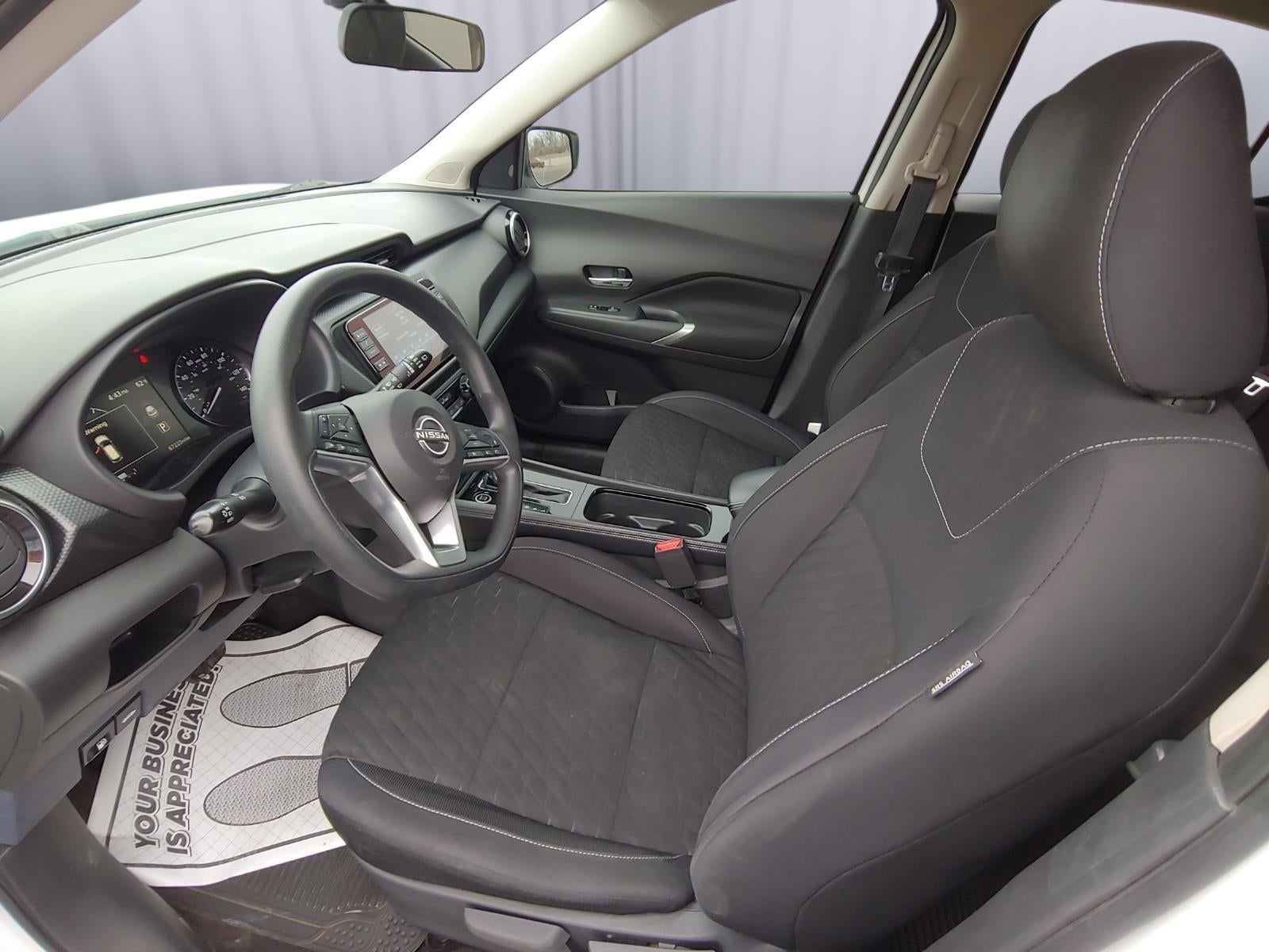 2022 Nissan Kicks SV