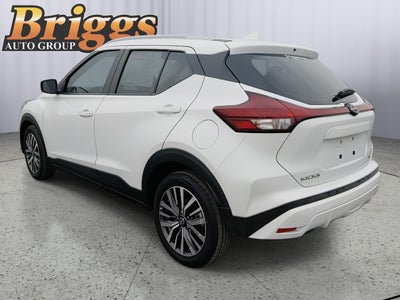 2022 Nissan Kicks SV