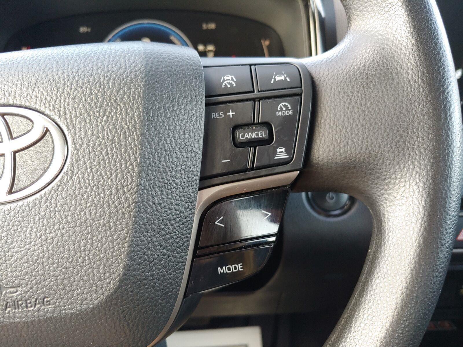 2025 Toyota CAMRY Base