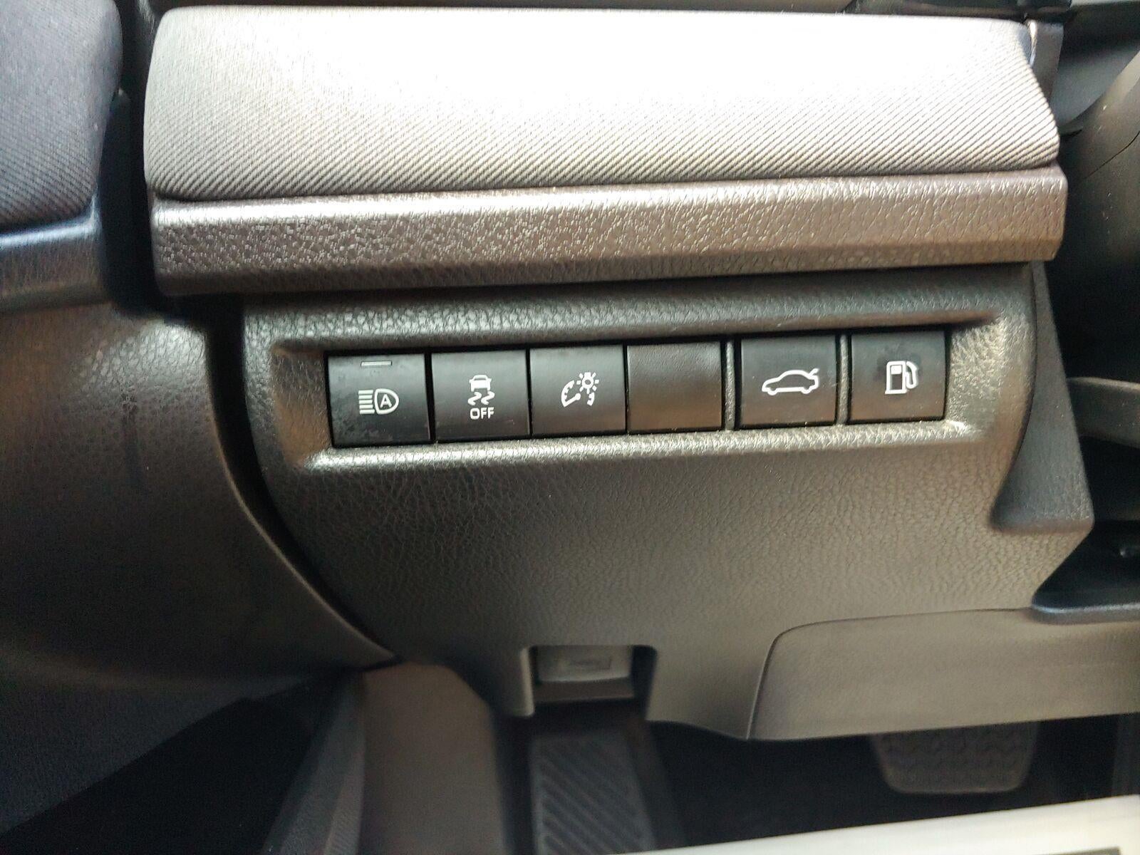 2025 Toyota CAMRY Base