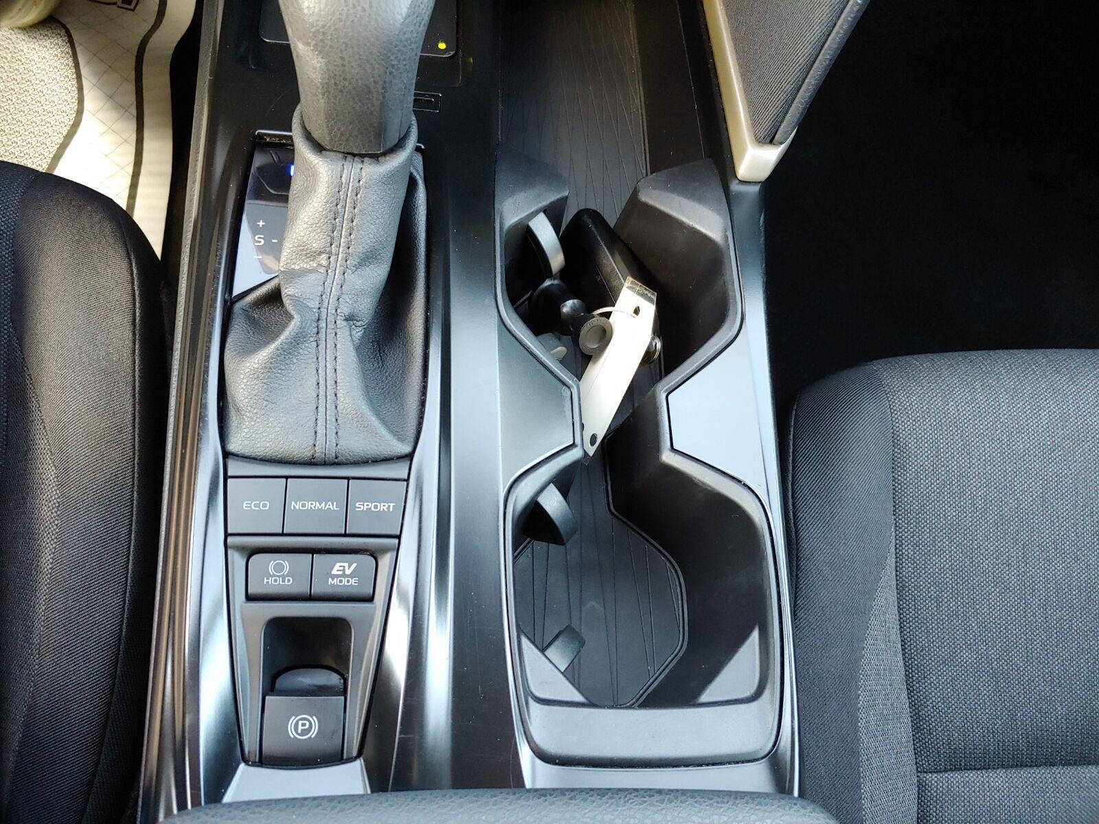 2025 Toyota CAMRY Base